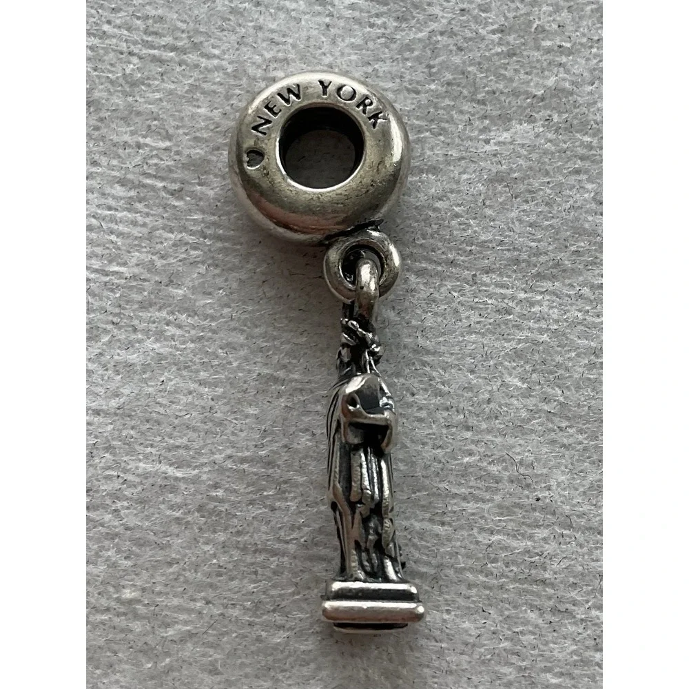 Pandora New York Statue of Liberty Dangle Charm ALE 925 Sterling Silver